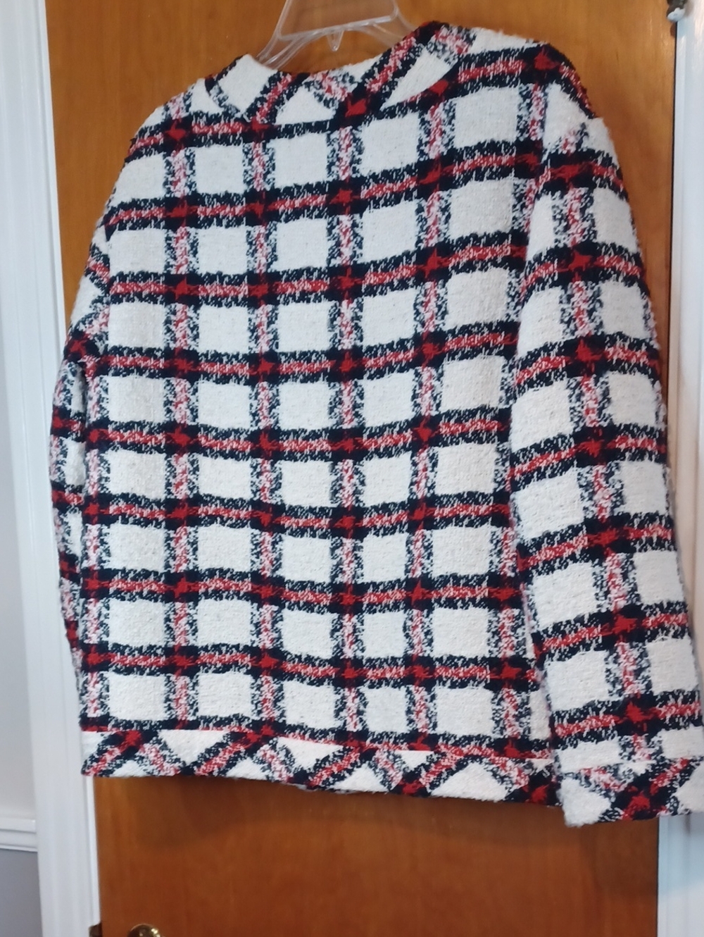 English Factory Plaid Boucle Jacket. Sz.S. White, Bk.& Red.26" Shoulder To Hem. - Picture 3 of 8
